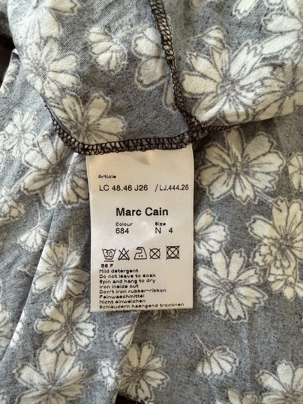 Marc Cain Barna Virágos Ruched Top