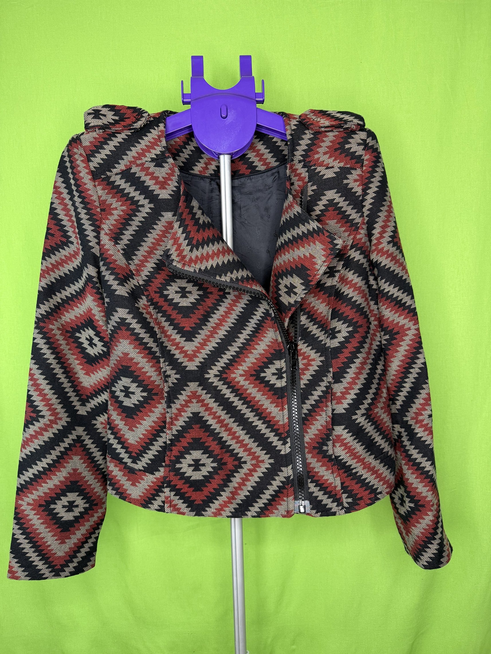 Les Petites Collection Azték Dzseki – Fekete/Bordó | 40