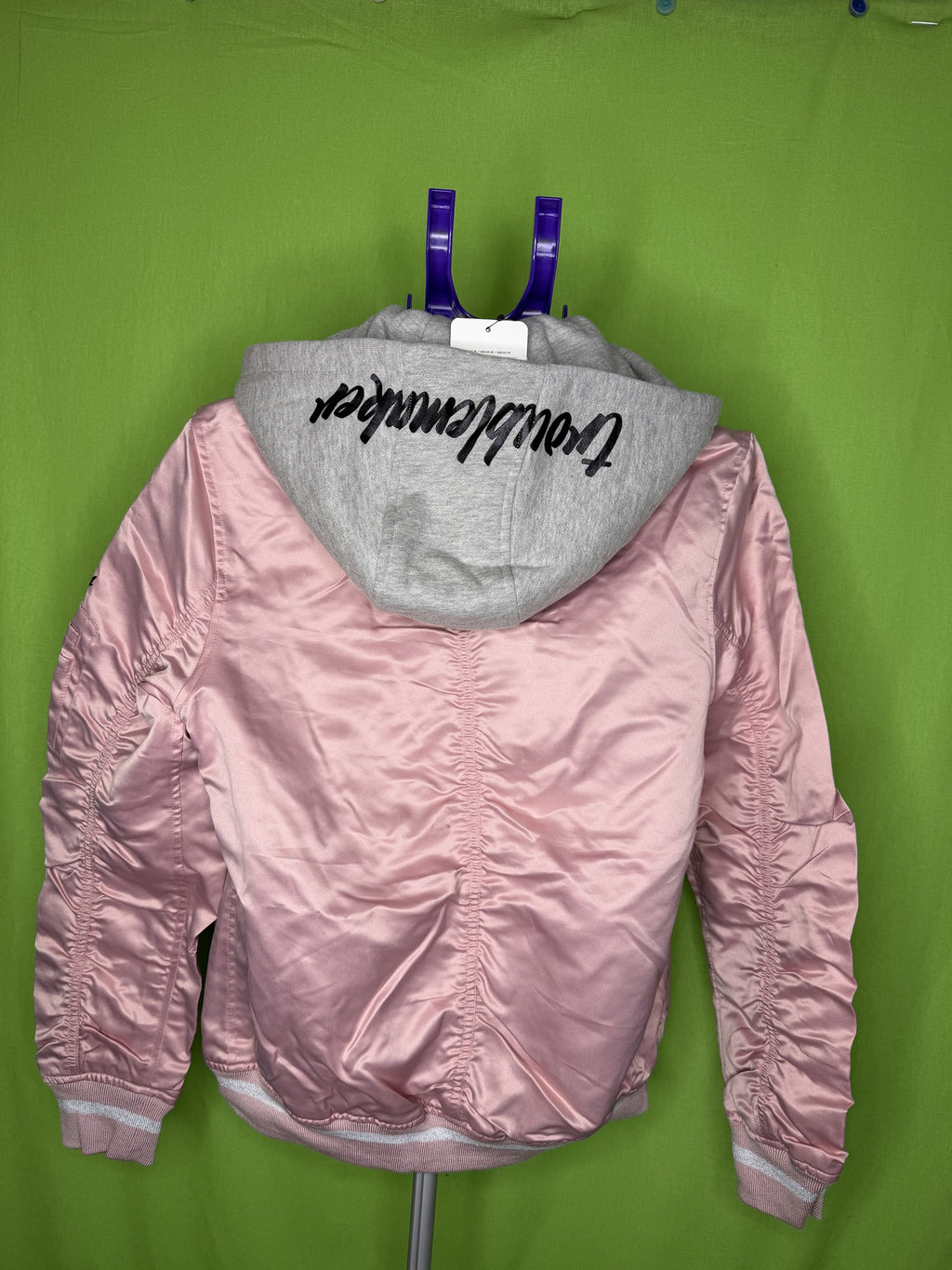 Famous Heartbreaker Troublemaker Bomber Dzseki – Rózsaszín | 170-176