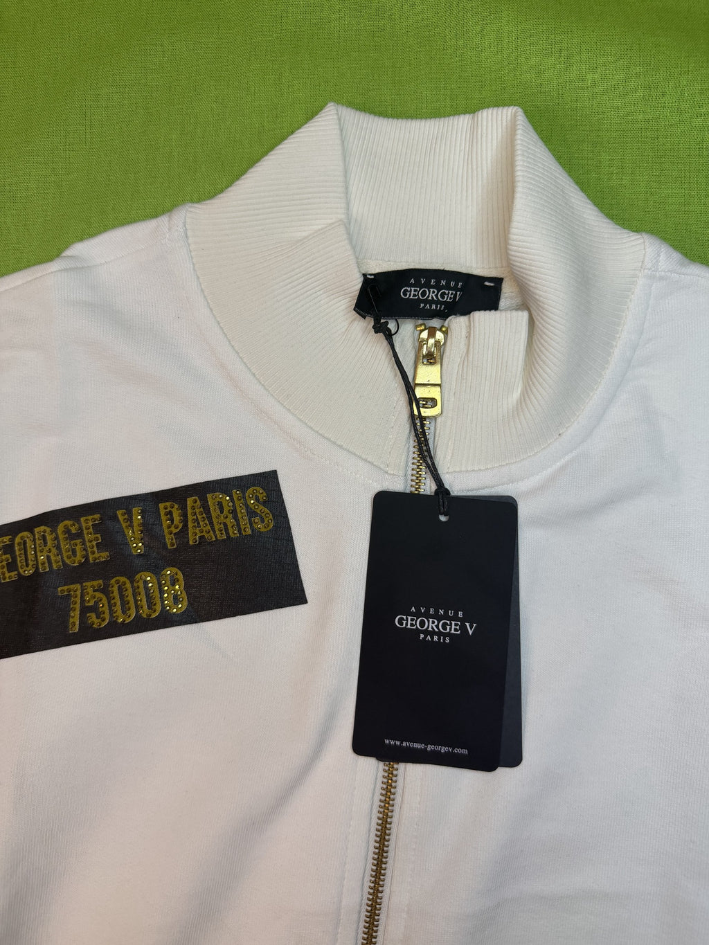 Avenue George V Paris Fehér-Arany Melegítő Szett – 3XL