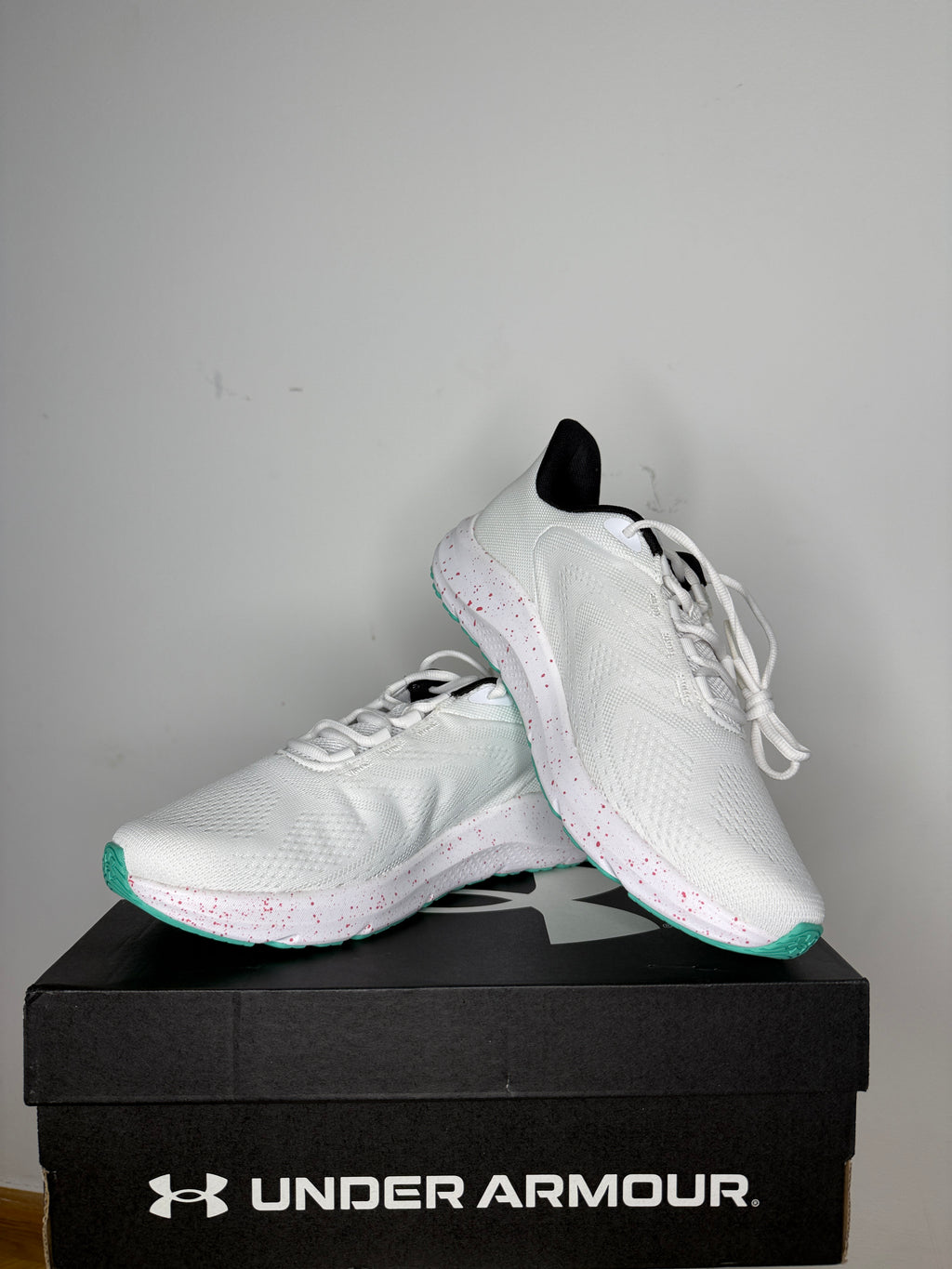 Under Armour UA Charged Pursuit 4 BL férfi futócipő