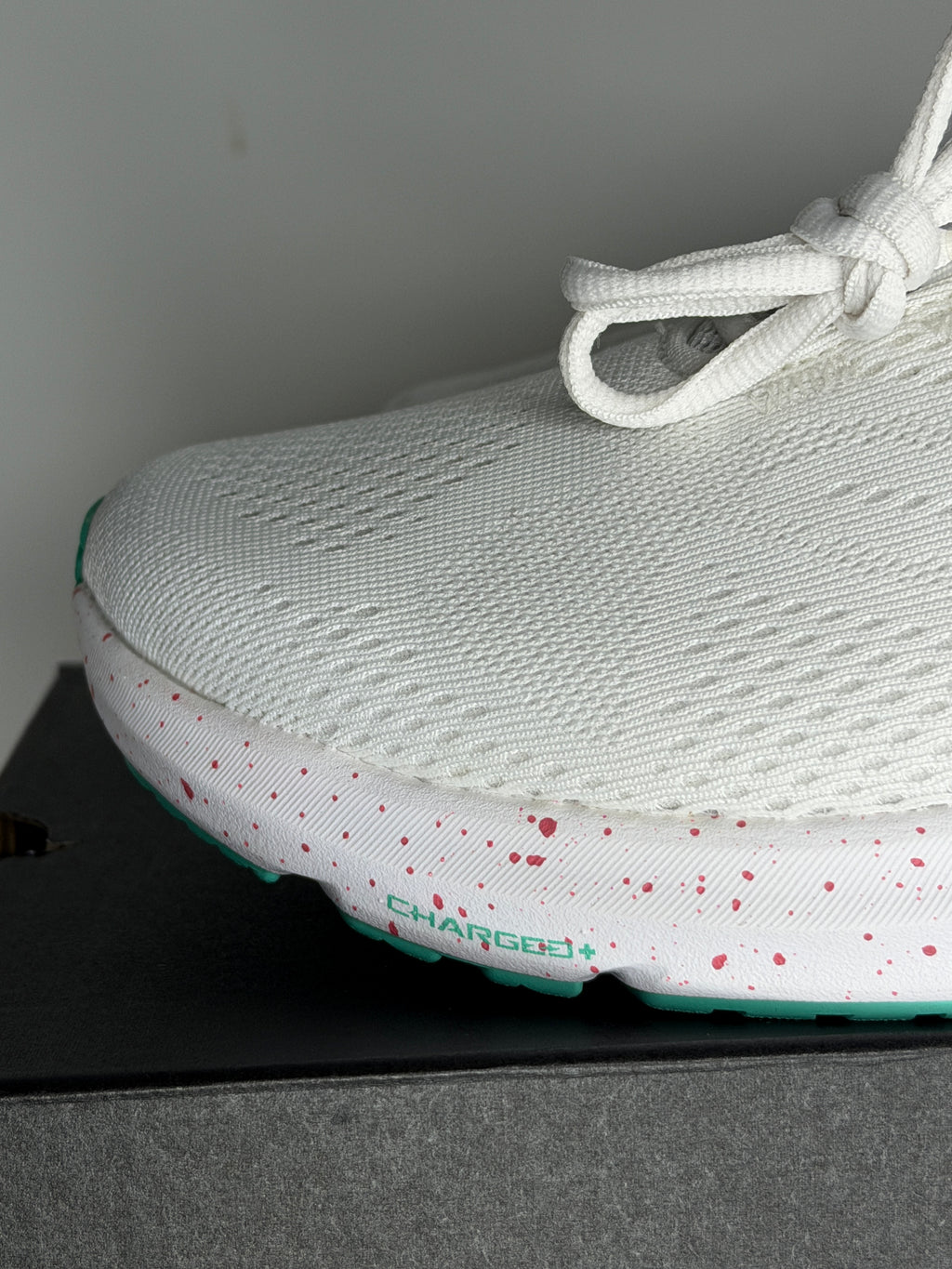 Under Armour UA Charged Pursuit 4 BL férfi futócipő