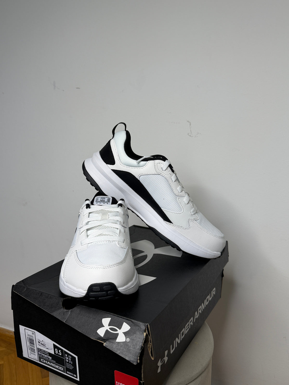 Under Armour Charged Edge férfi sportcipő