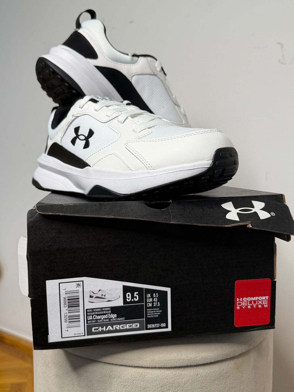 Under Armour Charged Edge férfi sportcipő