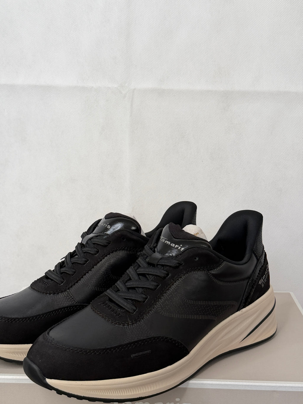 Tamaris Step-In fekete női sportcipő – 38