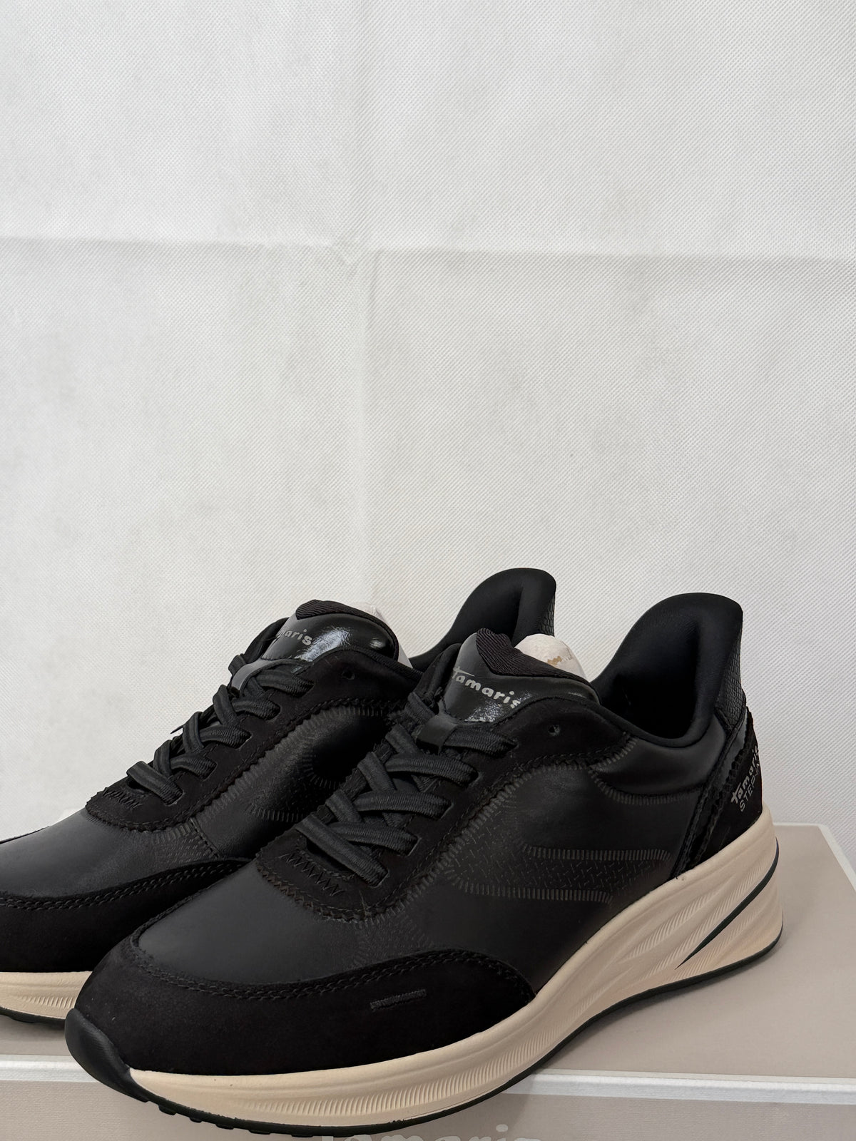 Tamaris Step-In fekete női sportcipő – 38