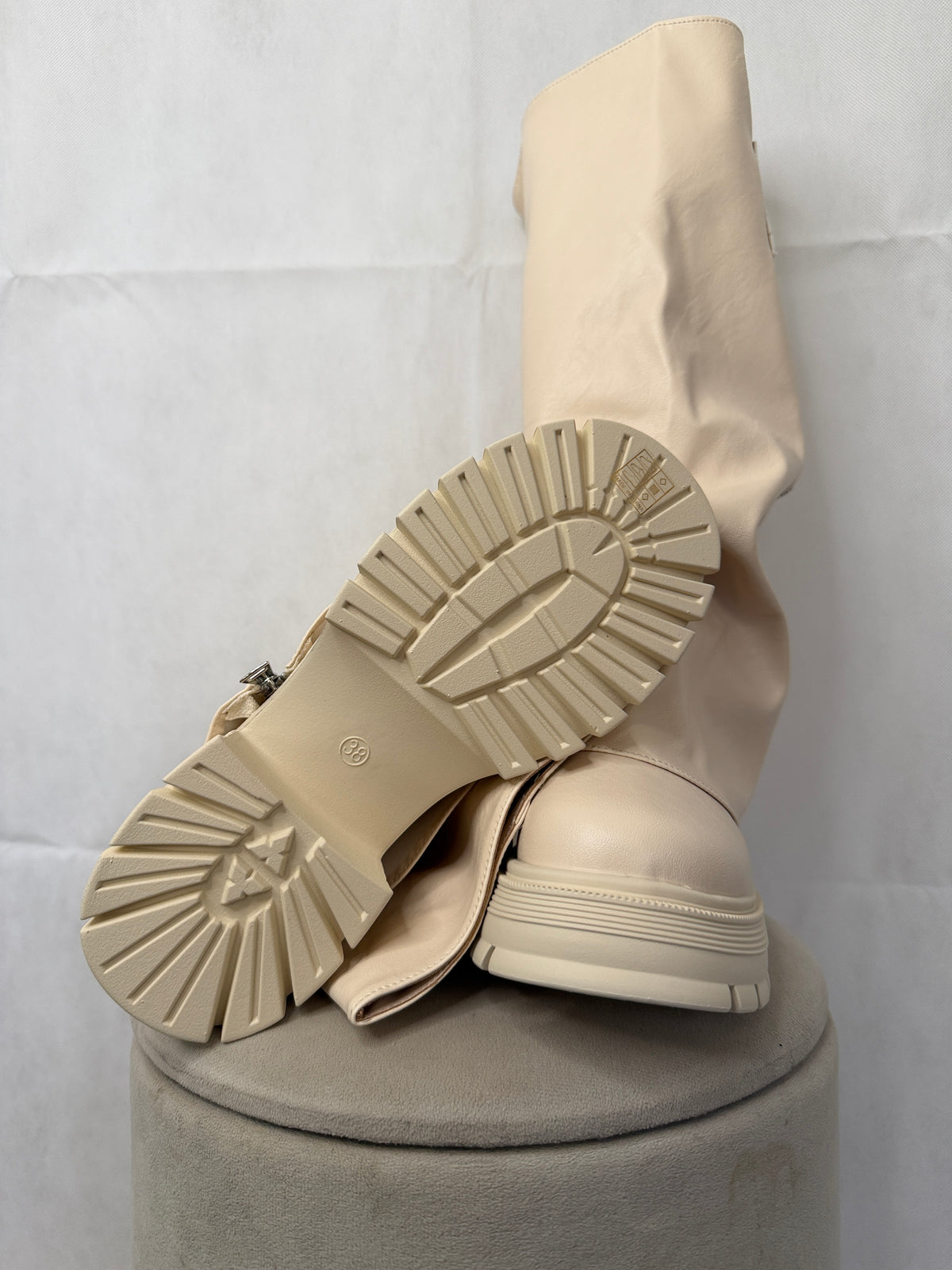 SHEIN bézs, csatos női csizma – 38